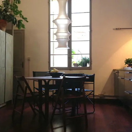Monolocale Super Attrezzato In Pieno Centro Storico * 博洛尼亚